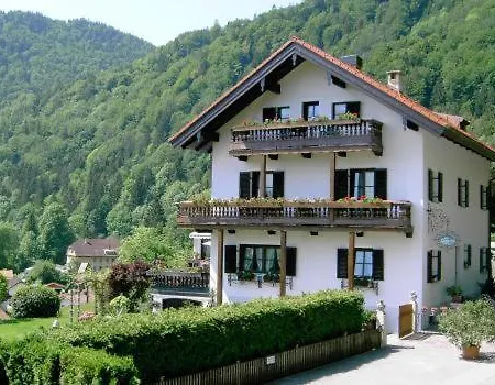 Katharina Hotel 3*